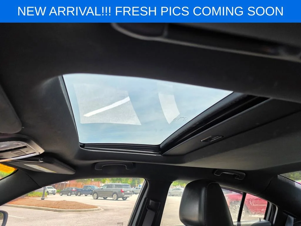 Used 2016 Blue Dodge SXT image 11