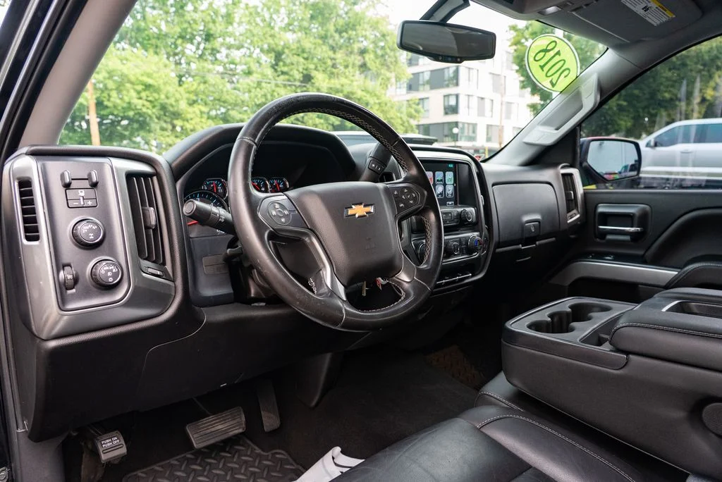 Used 2018 Black Chevrolet LT image 23