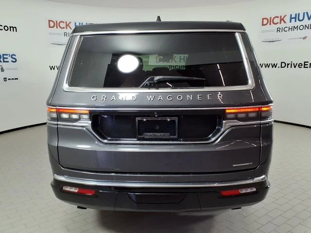 Used 2024 Gray Jeep Series III image 5