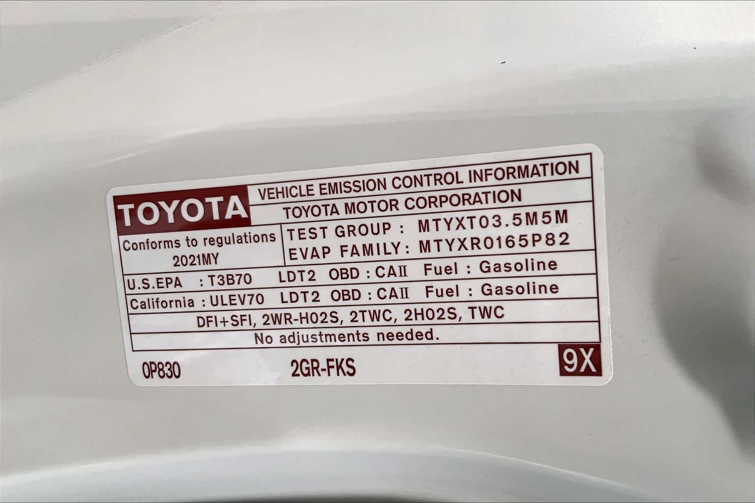 Used 2021 Blizzard Pearl Toyota XLE image 31
