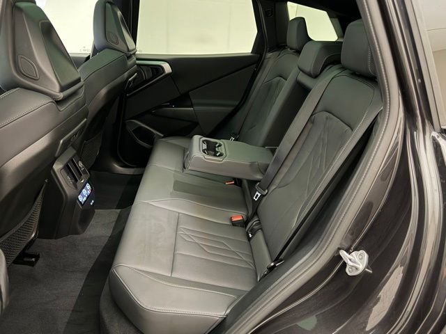 Used 2025 Dark Graphite BMW M50 xDrive image 23