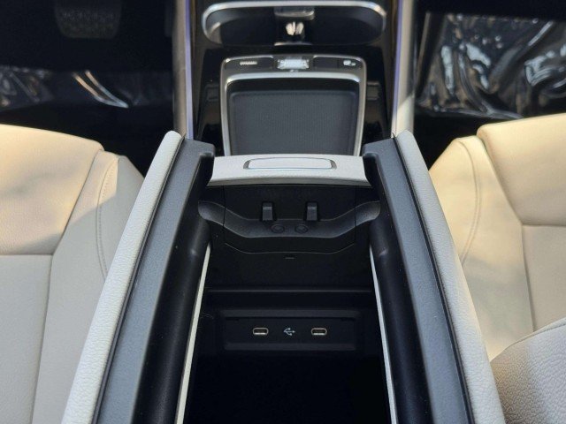 New 2026 GREY Mercedes-Benz GLA 250 image 15
