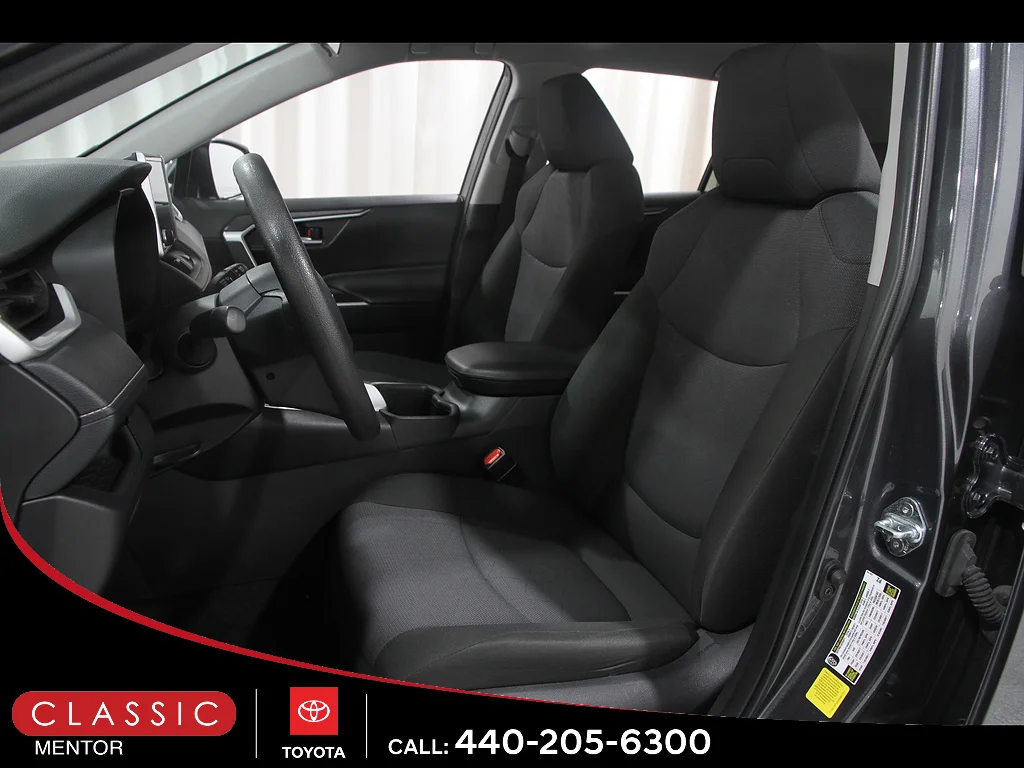 Used 2025 Magnetic Gray Metallic Toyota XLE image 5