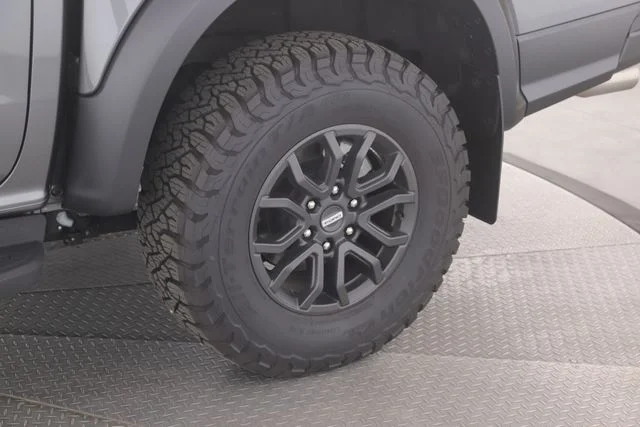 Used 2025 Gray Ford Raptor image 14