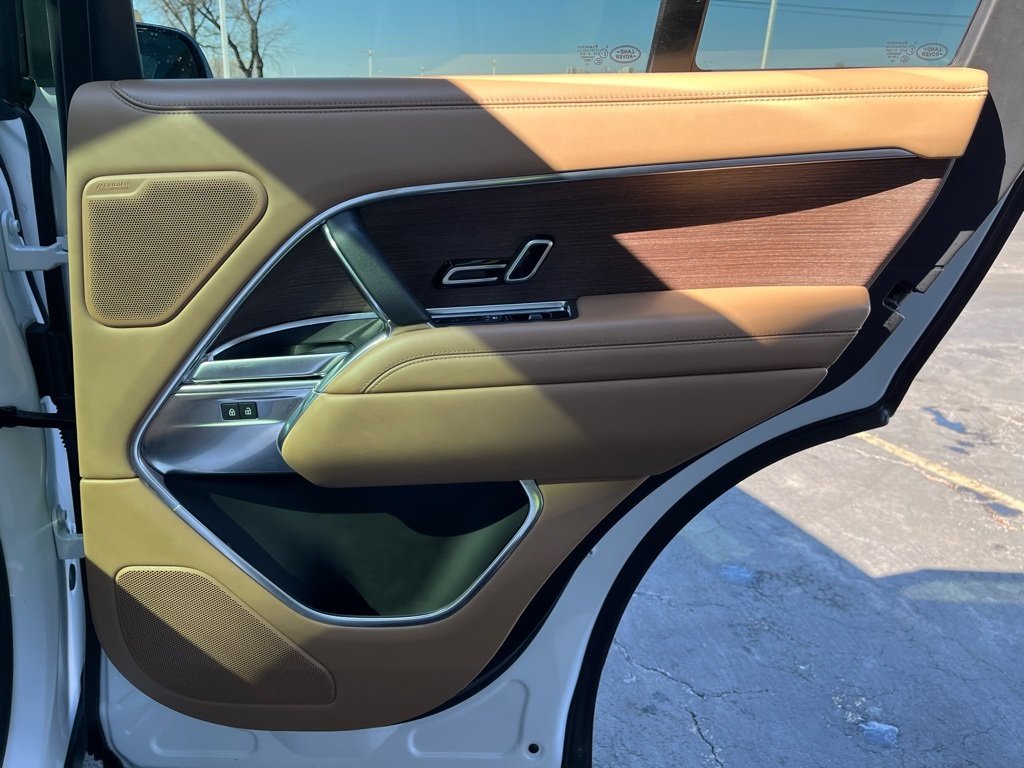 2023 LAND ROVER RANGE ROVER - Image 33