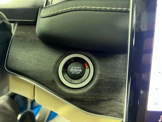 Used 2022 Red Jeep Limited image 32