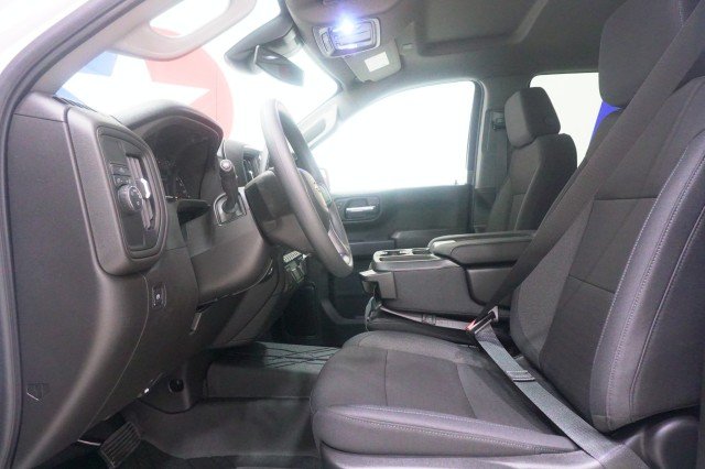 2025 Chevrolet Silverado 1500 Custom - Photo 13