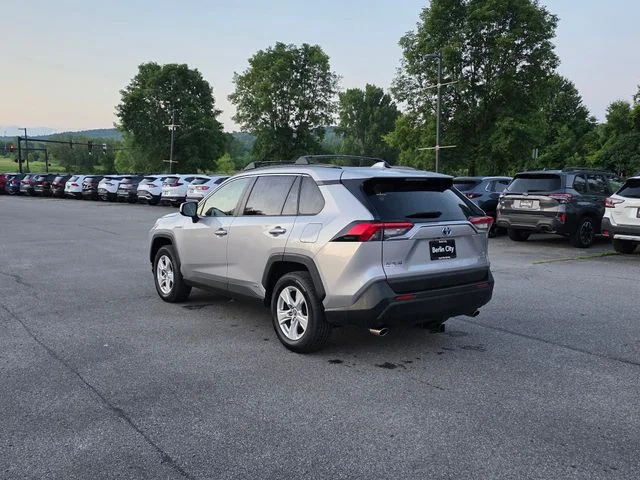 Used 2019 Silver Sky Metallic Toyota XLE image 6