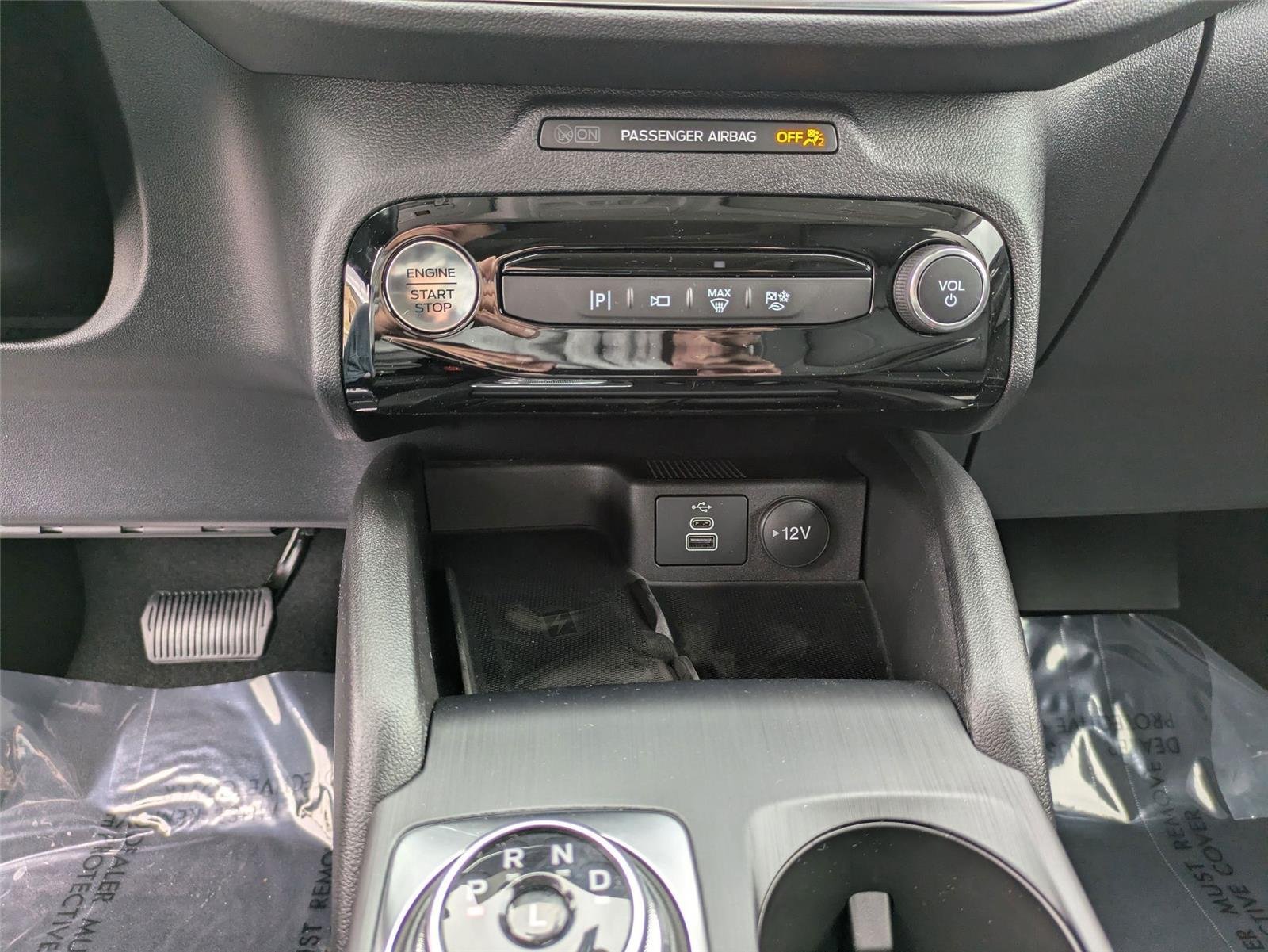 New 2025 Star White Metallic Tri-Coat Ford PHEV image 26