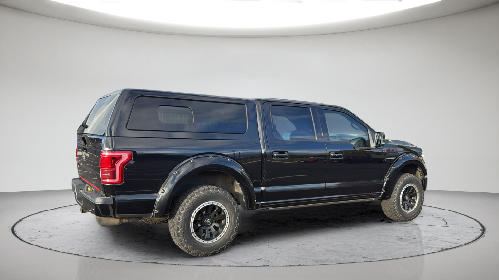 Used 2017 Shadow Black Ford Lariat image 6