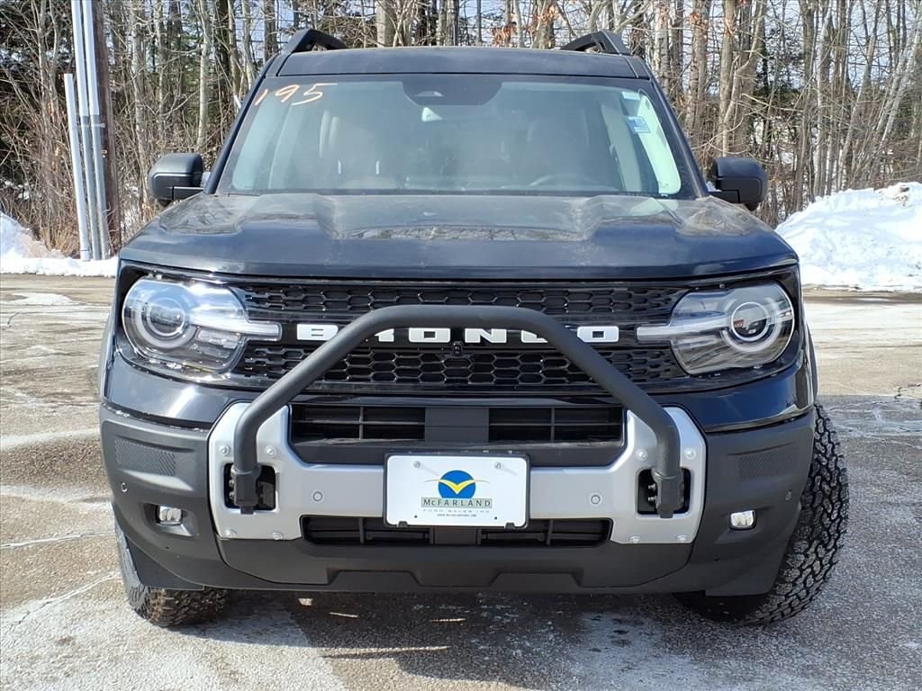 New 2025 Shadow Black Ford Outer Banks® image 3