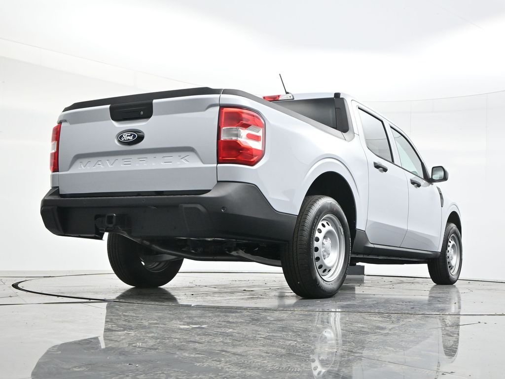 New 2026 Space White Metallic Ford XL image 42