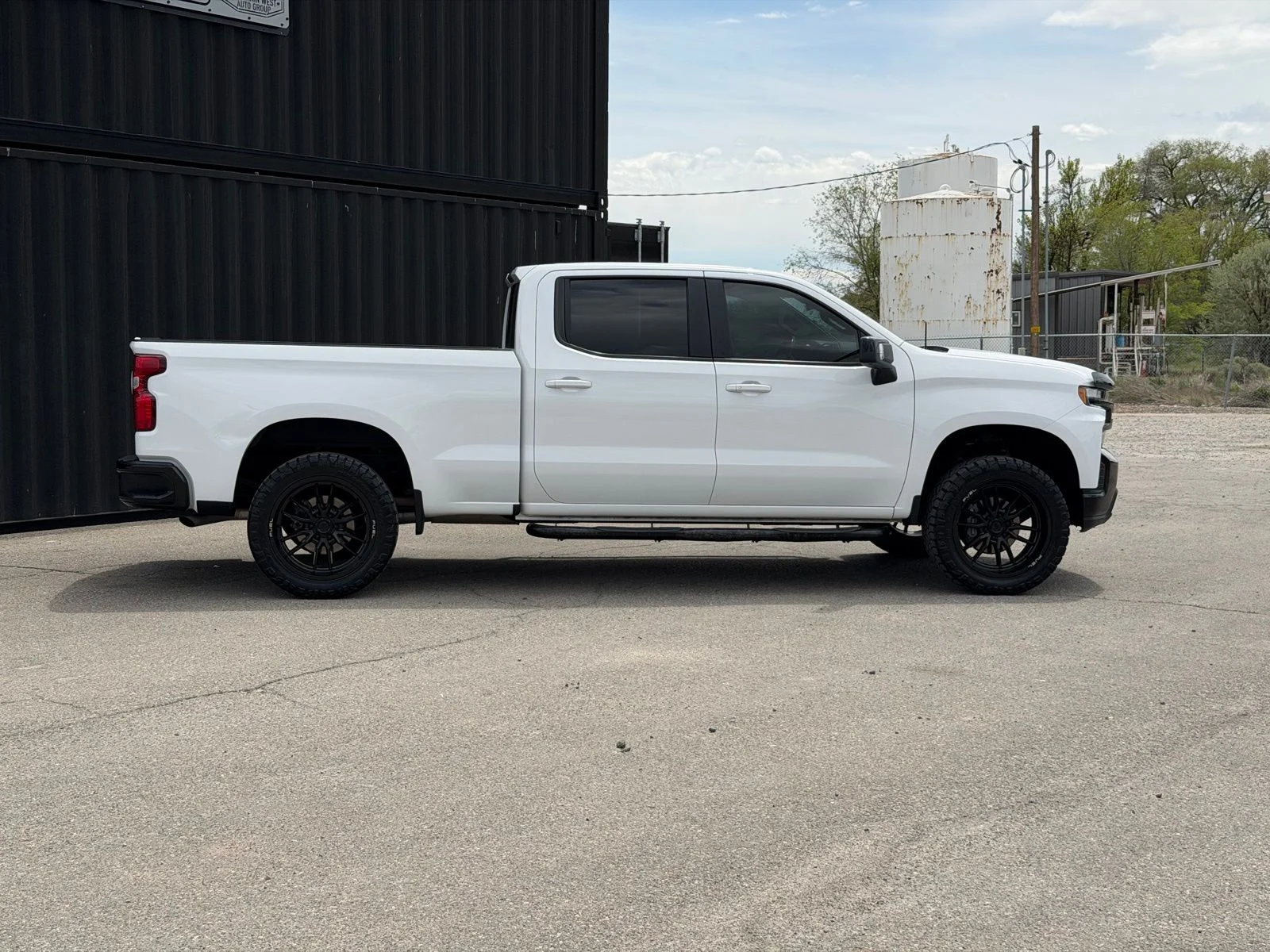 Used 2022 White Chevrolet LT image 6