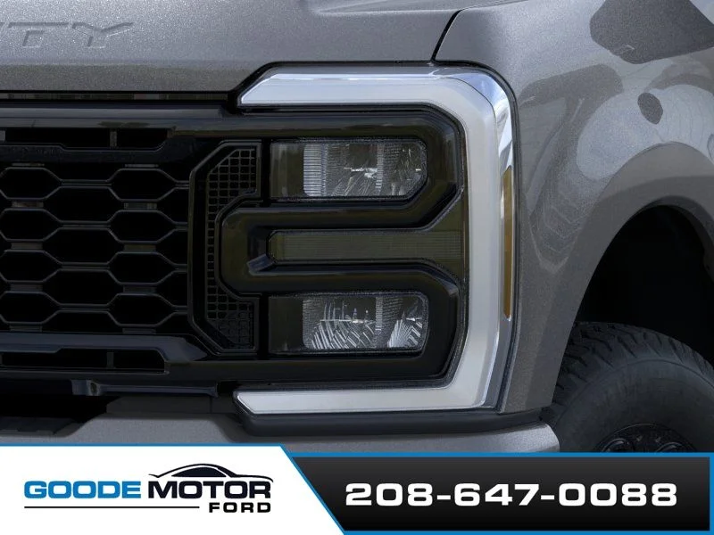 New 2026 Carbonized Gray Metallic Ford F-250® XLT image 18