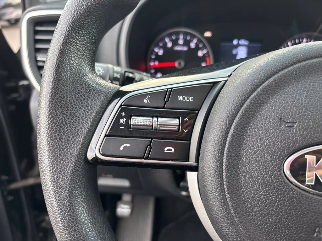 Used 2020 Red Kia LX image 16