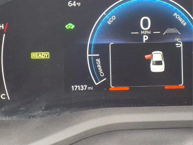 Certified Used 2025 ICE CAP Toyota  image 27