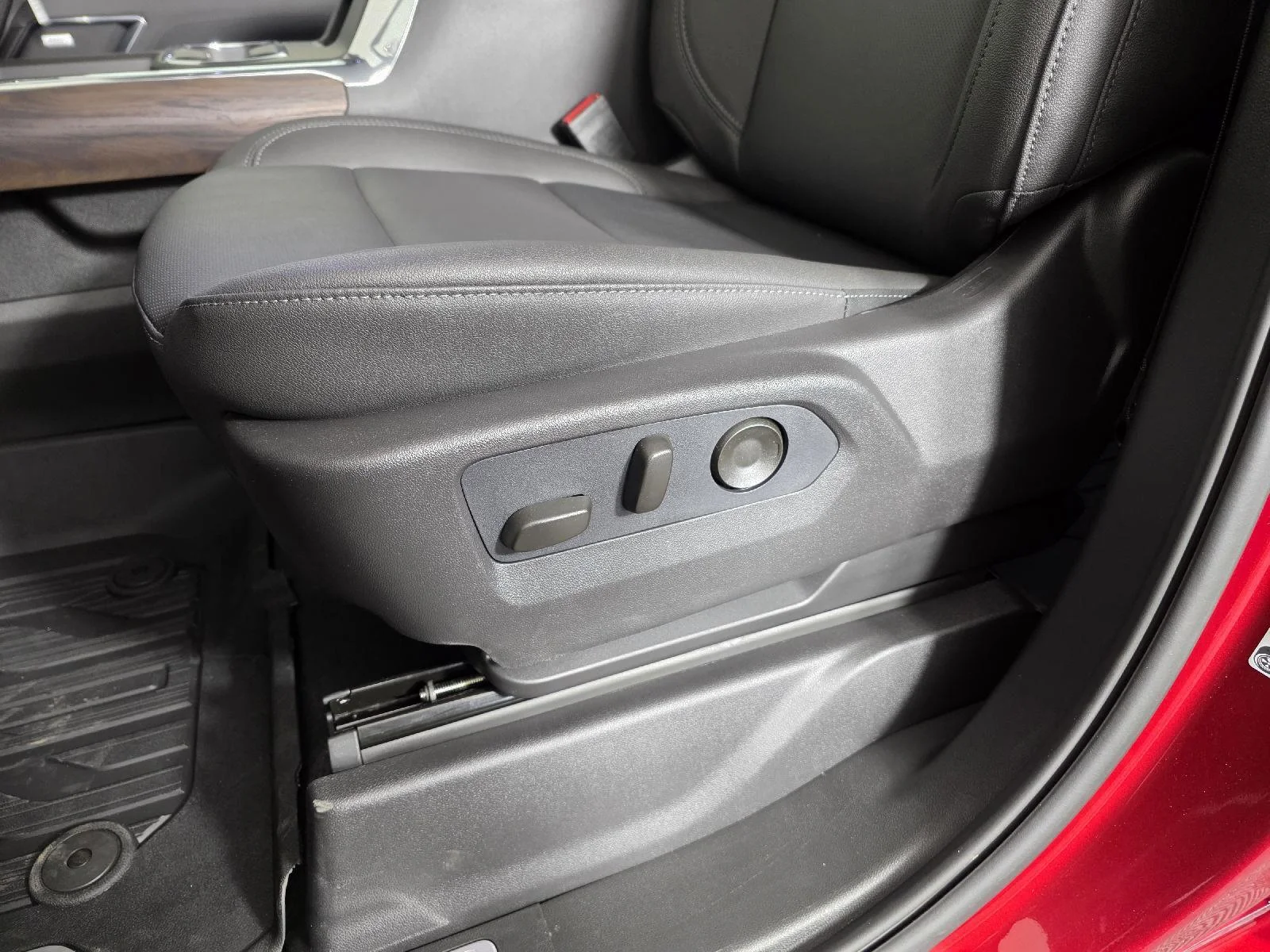 New 2026 Volcanic Red Tintcoat GMC SLT image 13