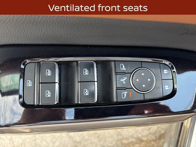 Certified Used 2022 Black Nissan Platinum image 22
