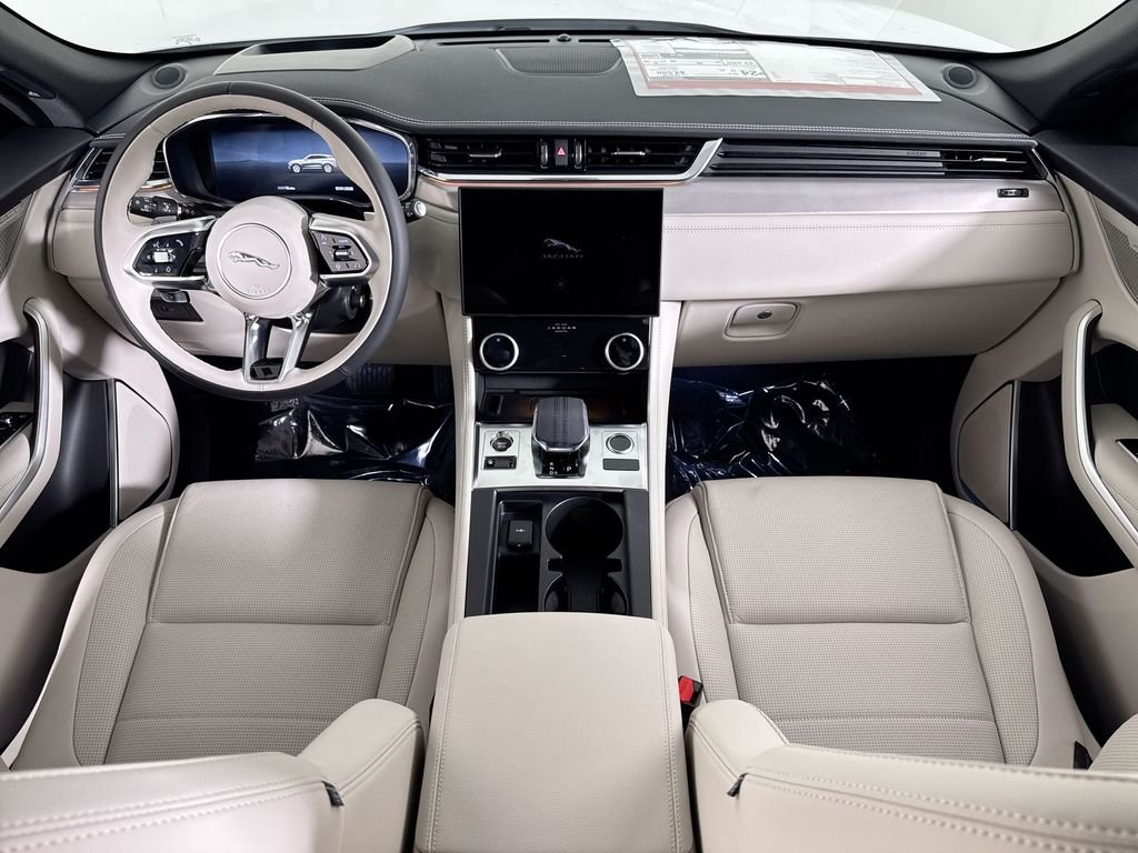 2026 Jaguar F-Pace R-Dynamic S - Photo 20