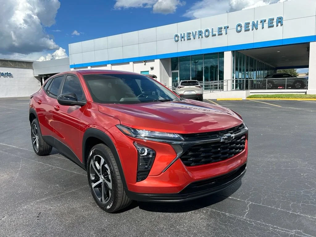 Used 2024 Cayenne Orange Metallic Chevrolet 1RS image 2