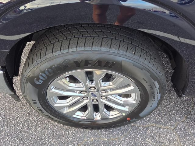 New 2026 Antimatter Blue Metallic Ford Lariat image 10