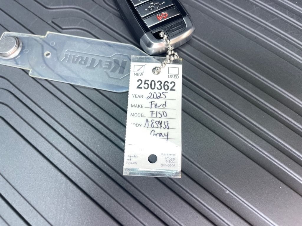 2025 Ford F-150 Lariat - Photo 15