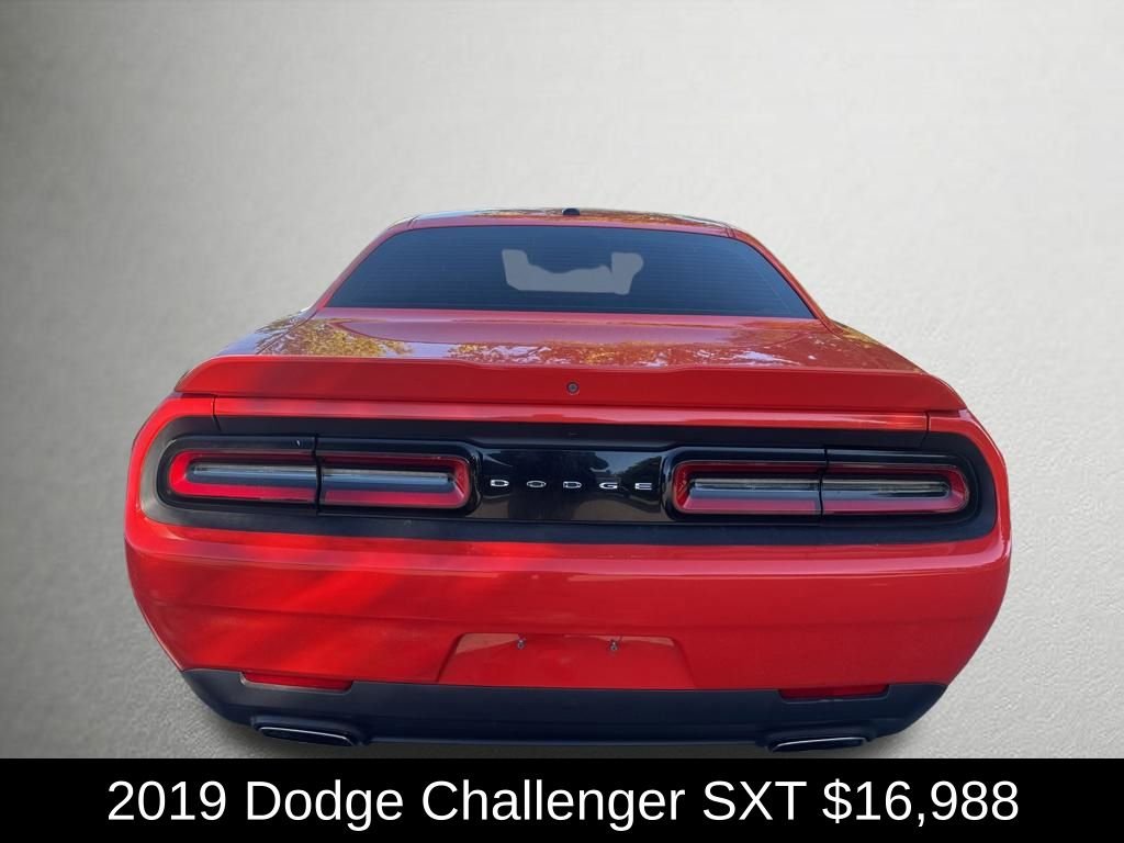 Used 2019 Go Mango! Dodge SXT image 4