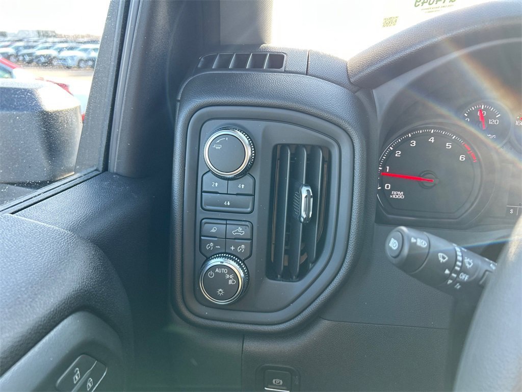 2026 GMC SIERRA HD - Image 16