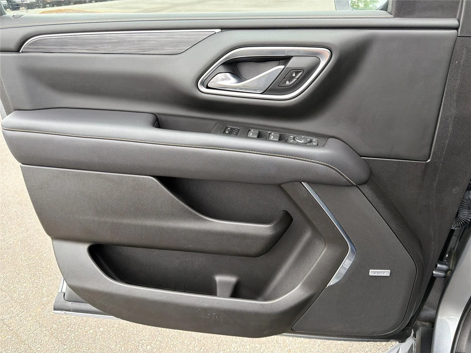 Used 2021 Satin Steel Metallic GMC SLT image 20