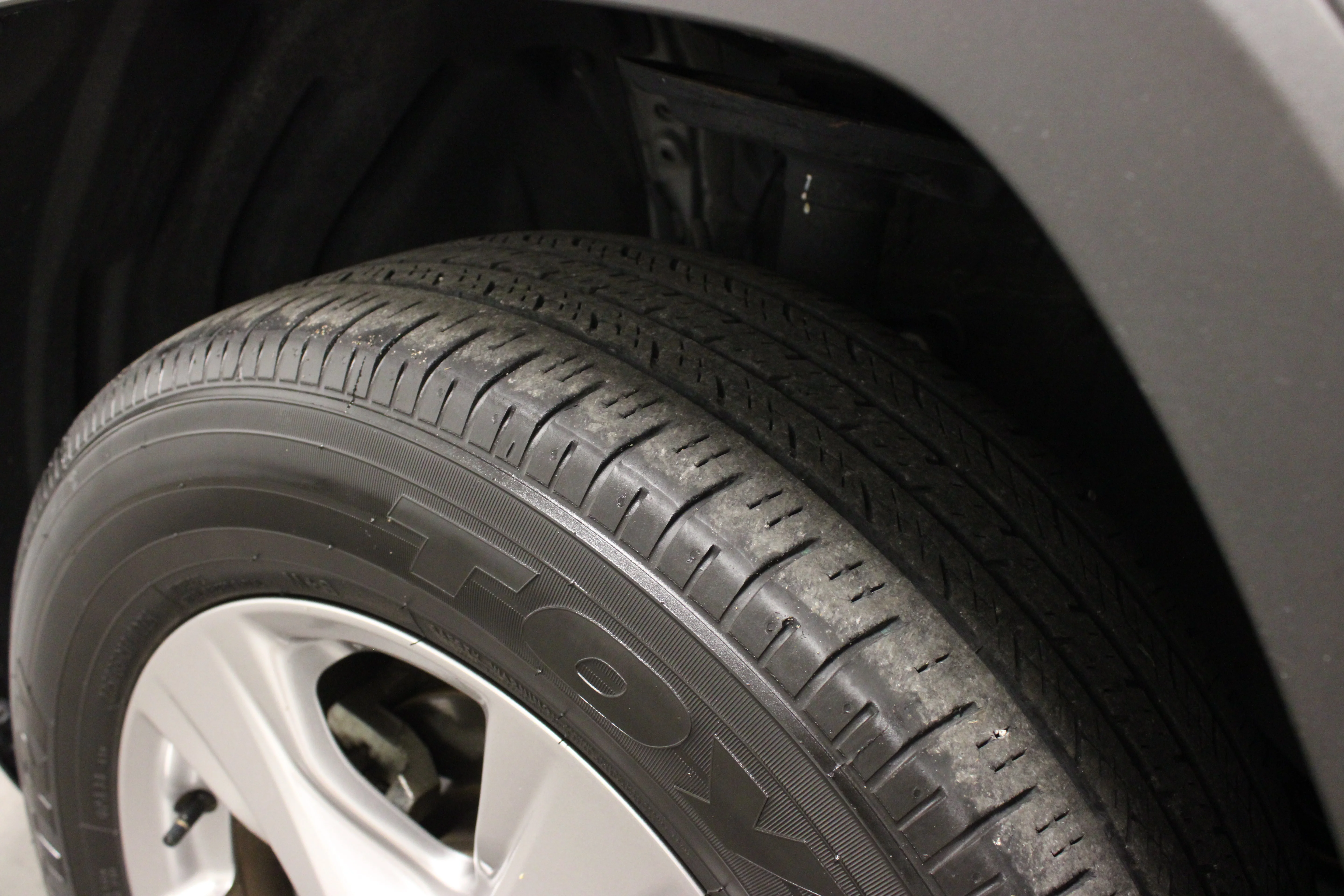 Used 2025 Silver Sky Metallic Toyota XLE image 10