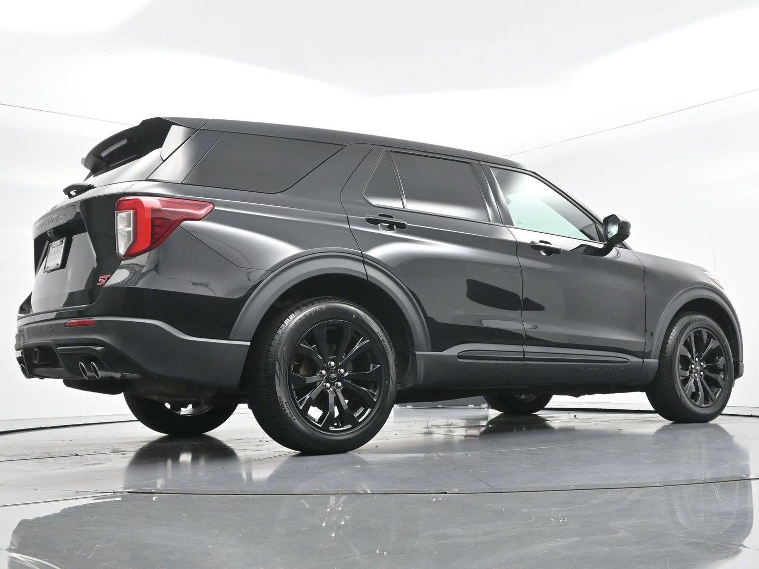 Used 2022 Agate Black Ford ST image 54