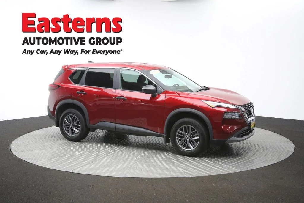 Used 2023 Red Nissan S image 48