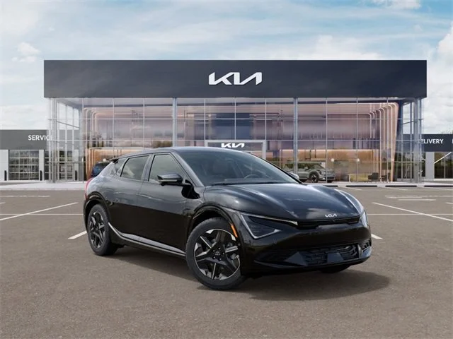 New 2025 Black Kia Wind image 8