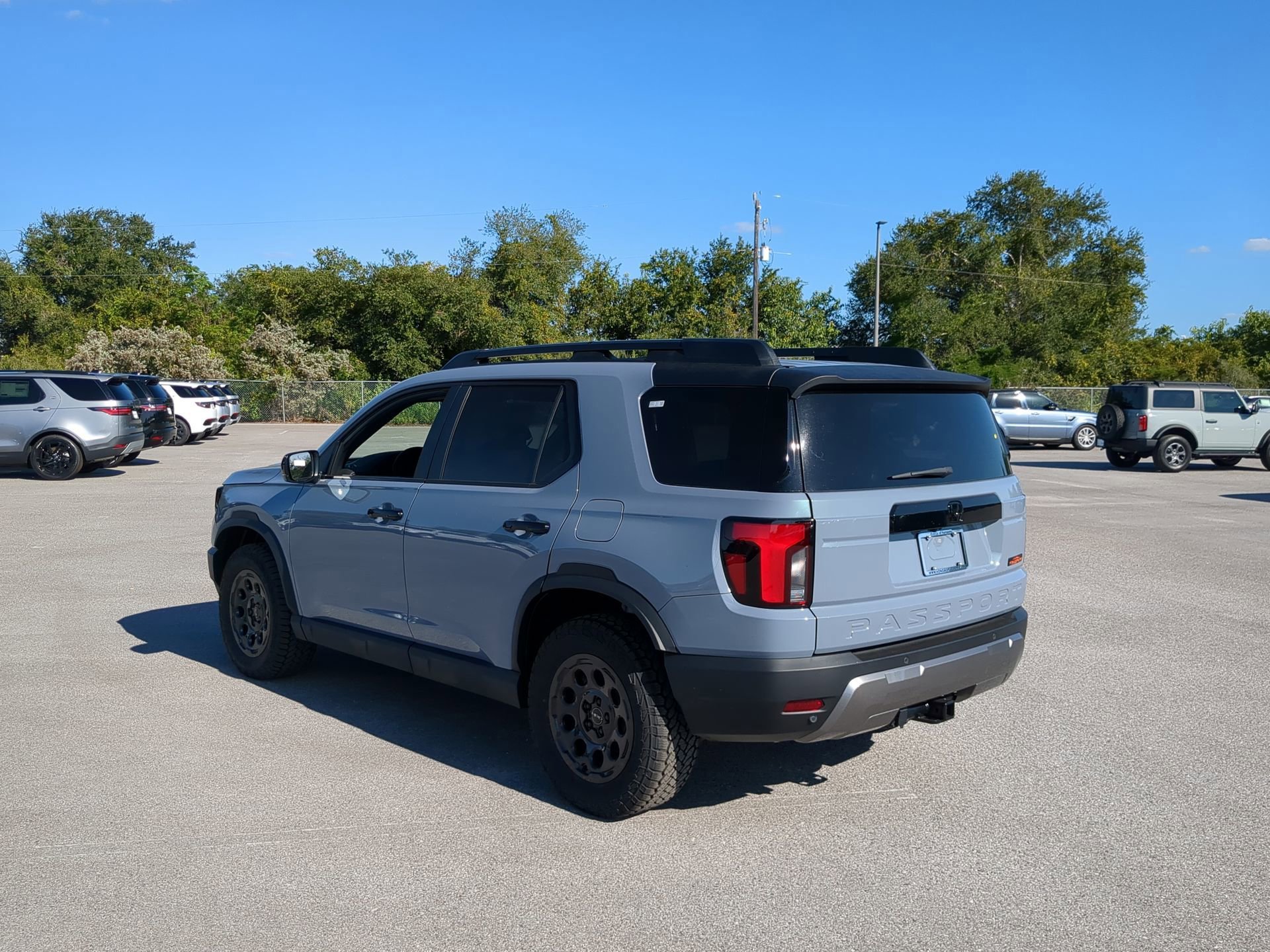 New 2026 Sonic Gray Pearl Honda TrailSport Blackout image 8