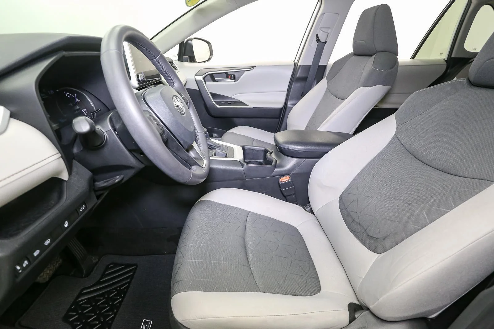 Certified Used 2023 Ice Cap Toyota XLE image 47