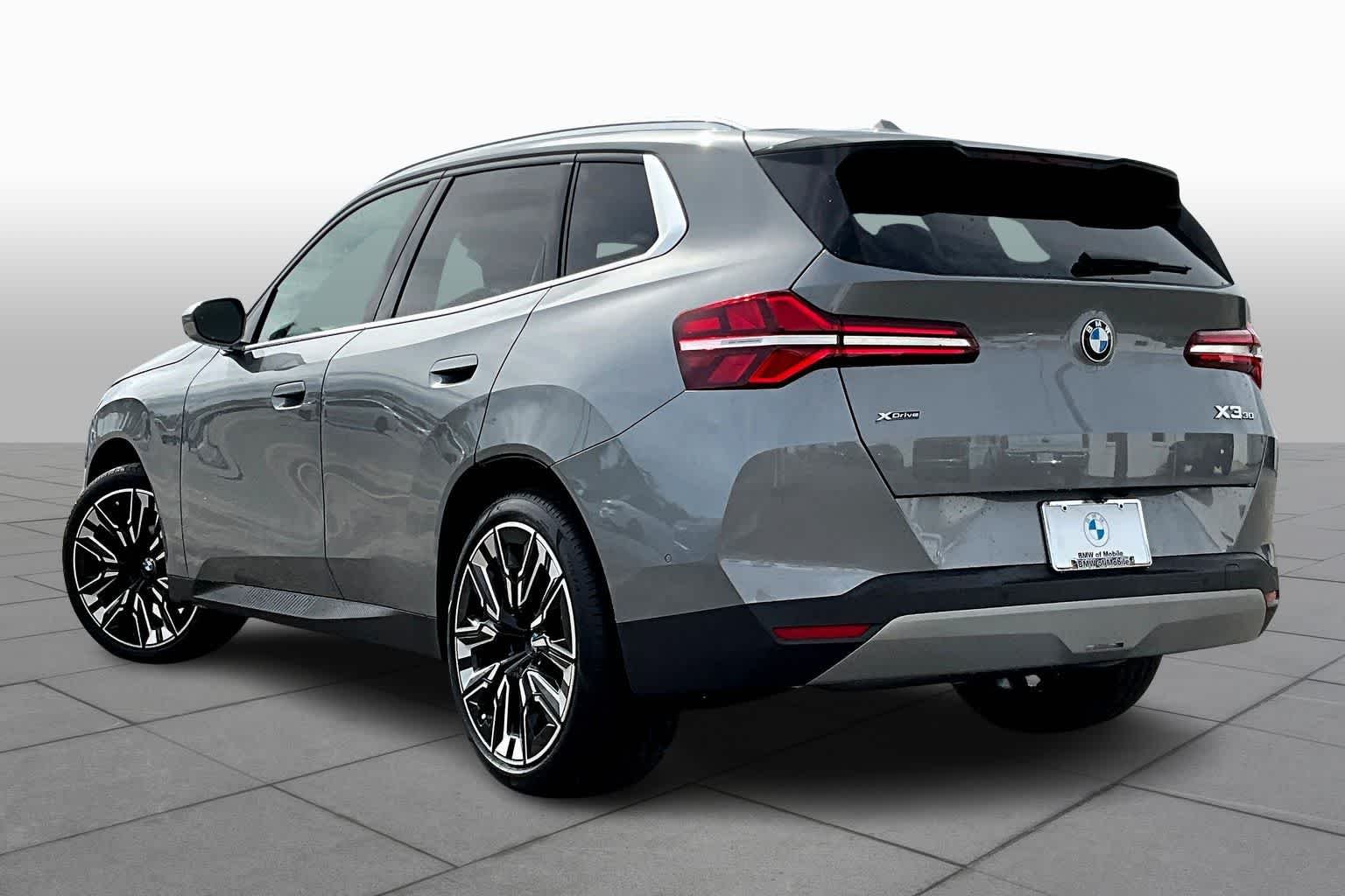 2026 BMW X3 30 - Photo 12