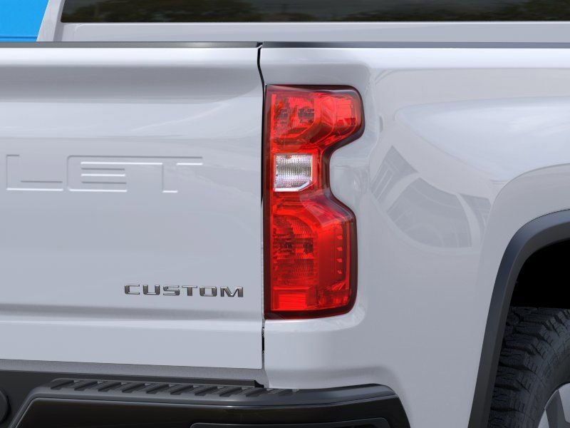 2026 Chevrolet Silverado 2500 HD Custom - Photo 9