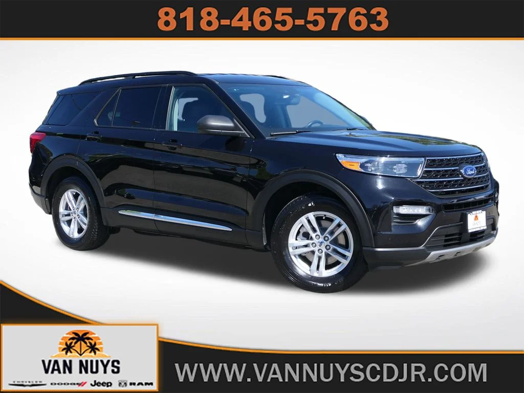 2023 Ford Explorer XLT RWD's photo