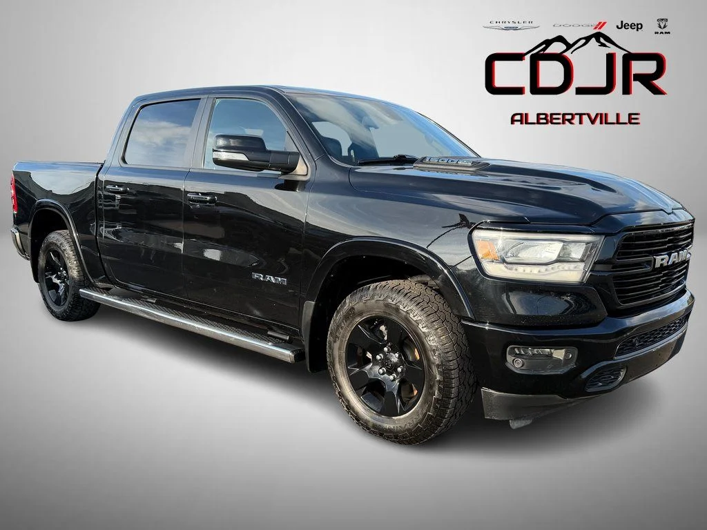 2019 RAM 1500 Laramie 4x4 Crew Cab 5'7's photo
