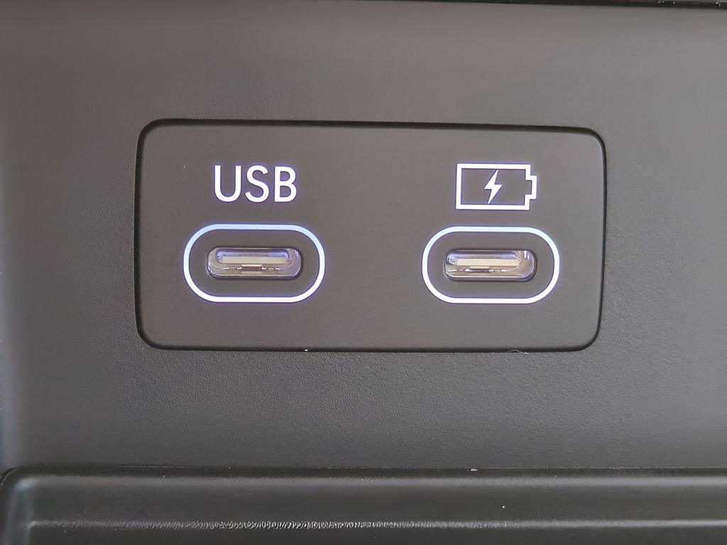 2026 GENESIS GV80 Standard - Photo 23