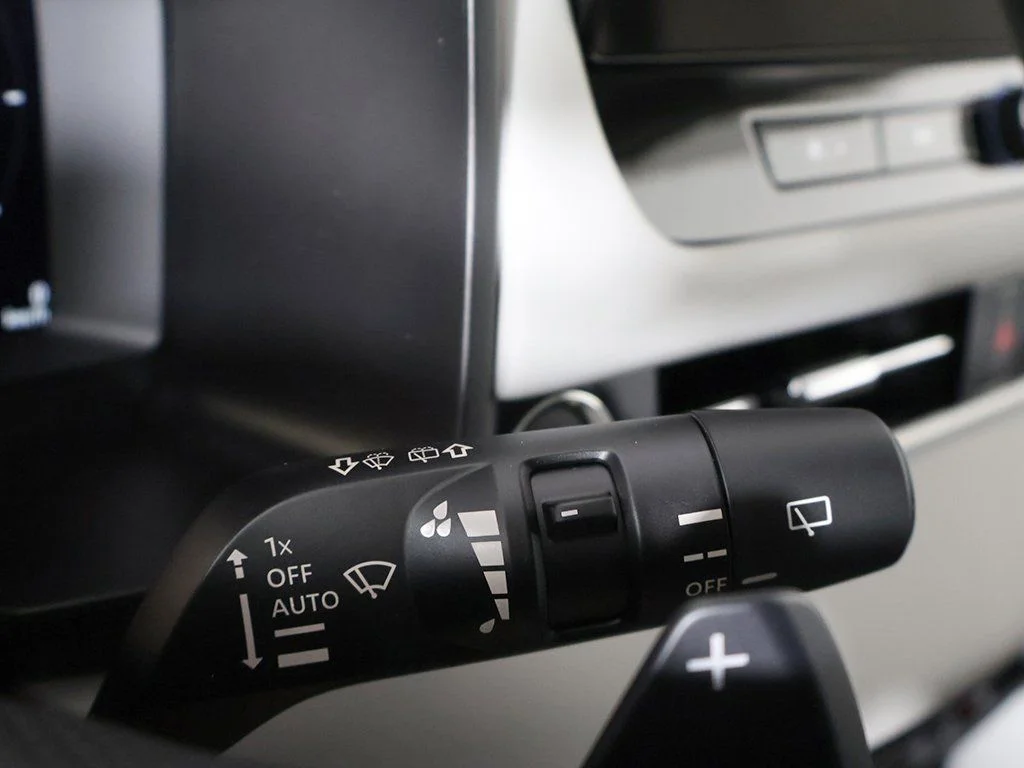 2025 Mitsubishi Outlander SE - Photo 44