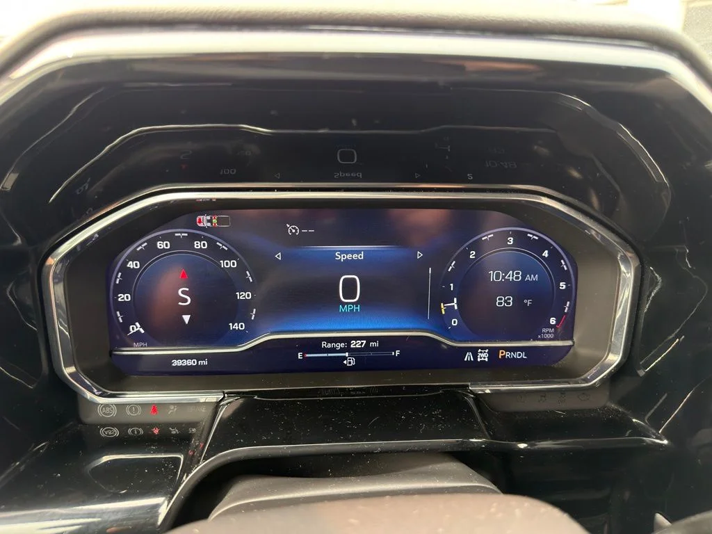 Used 2025 Gray Chevrolet LT image 14
