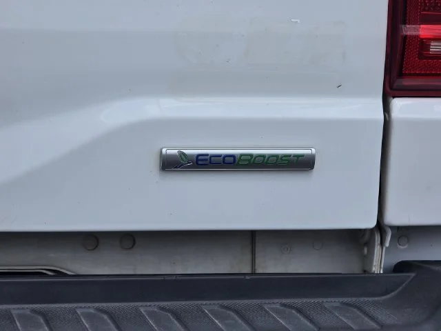 Used 2021 White Ford XLT image 35