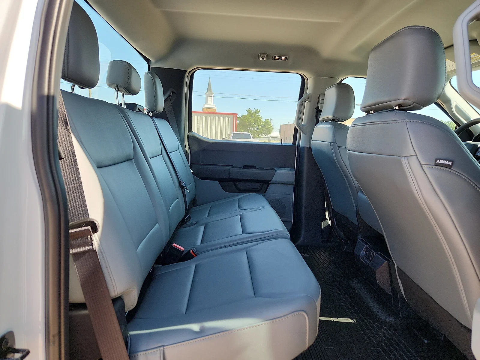 New 2026 Oxford White Ford F-250® XL image 19