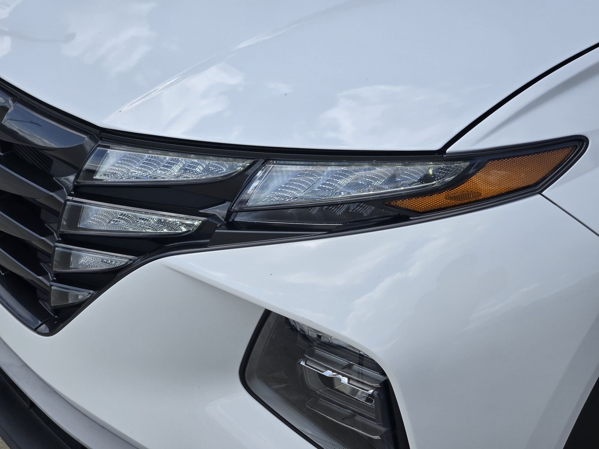 Used 2024 White Pearl Hyundai SEL image 11