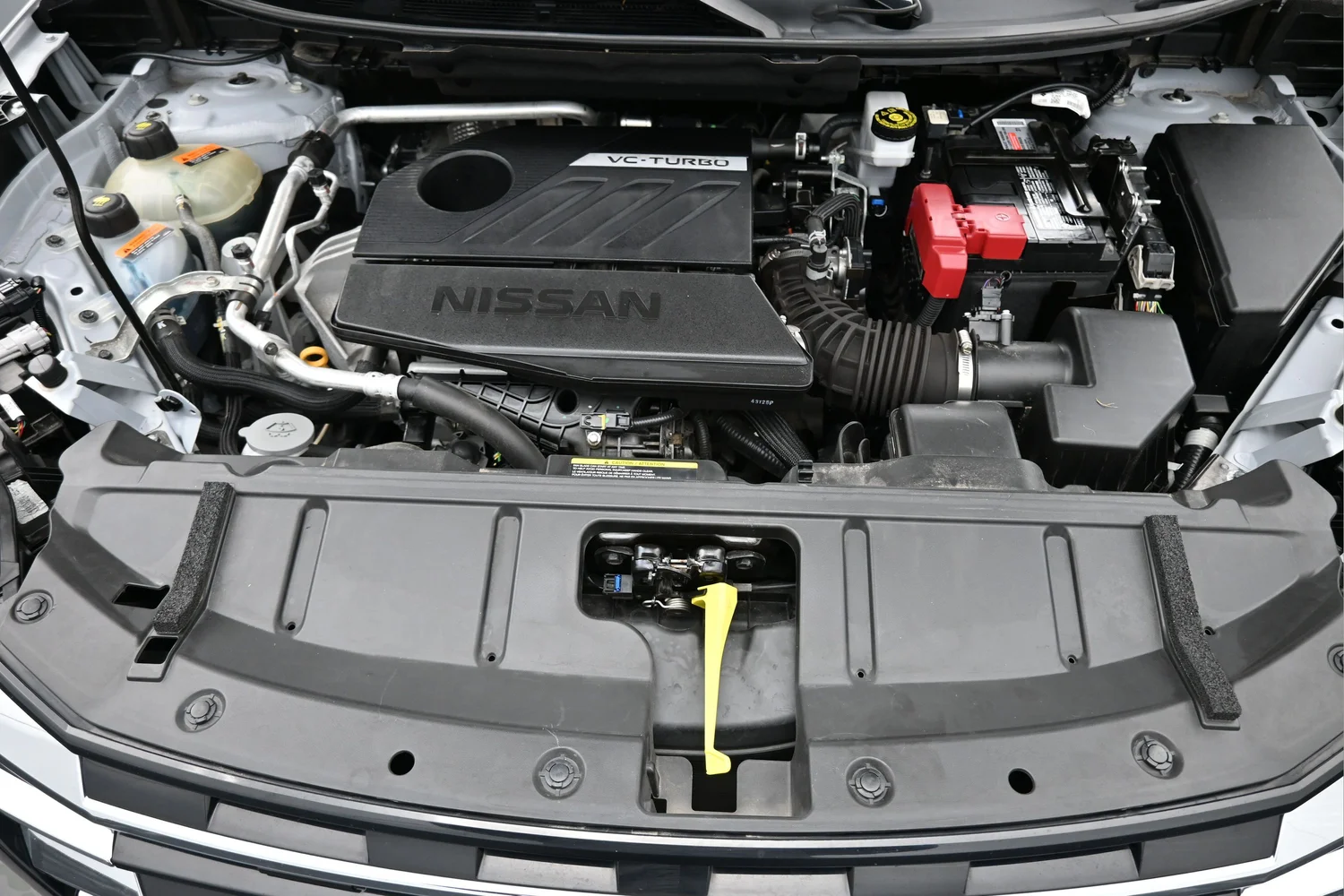 Used 2025 Silver Nissan SV image 10