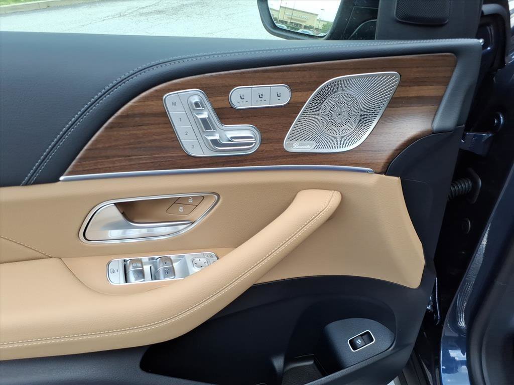 New 2026 Twilight Blue Metallic Mercedes-Benz GLS 450 image 33