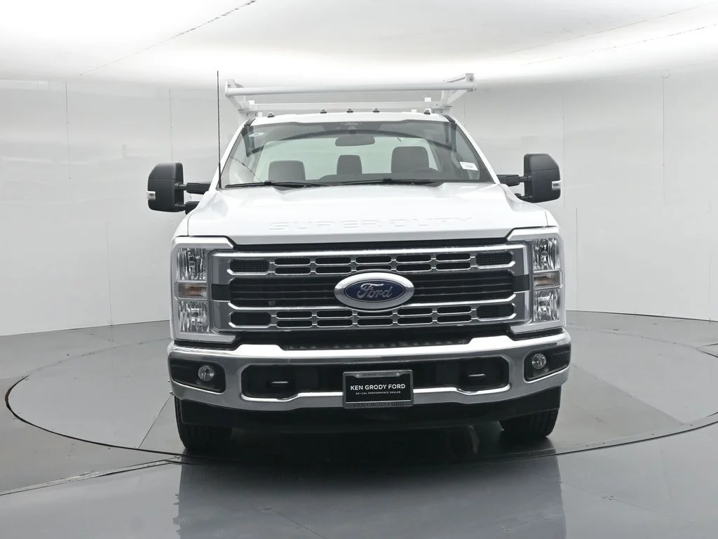 New 2025 White Ford XL image 59
