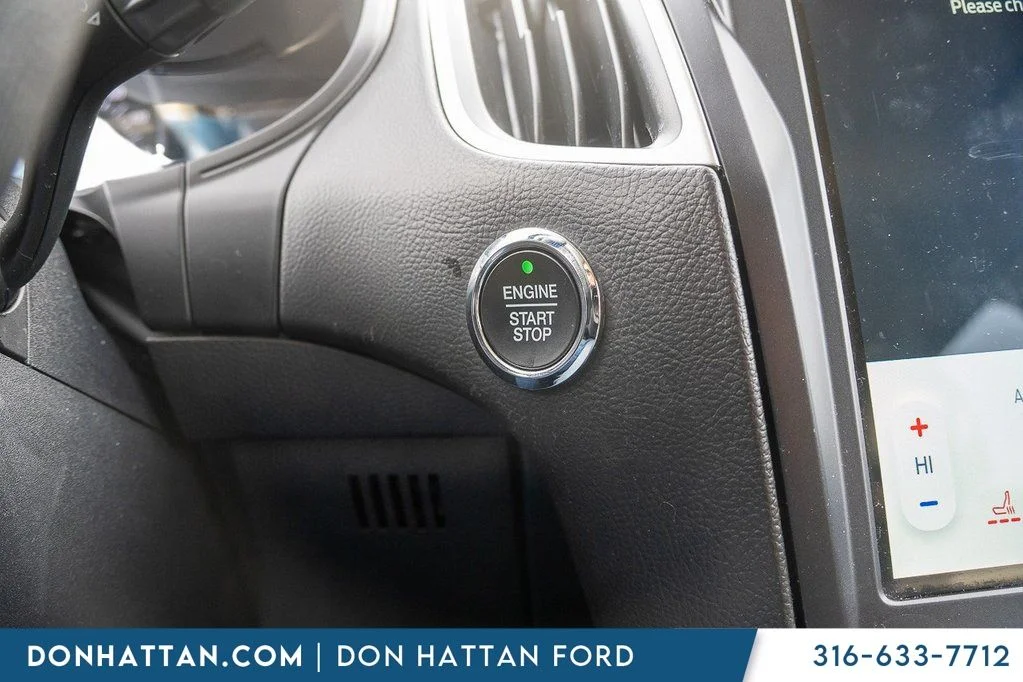 2022 Ford Edge SEL - Photo 10