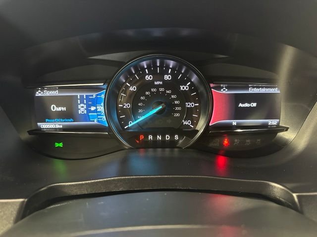 Used 2019 White Ford XLT image 19
